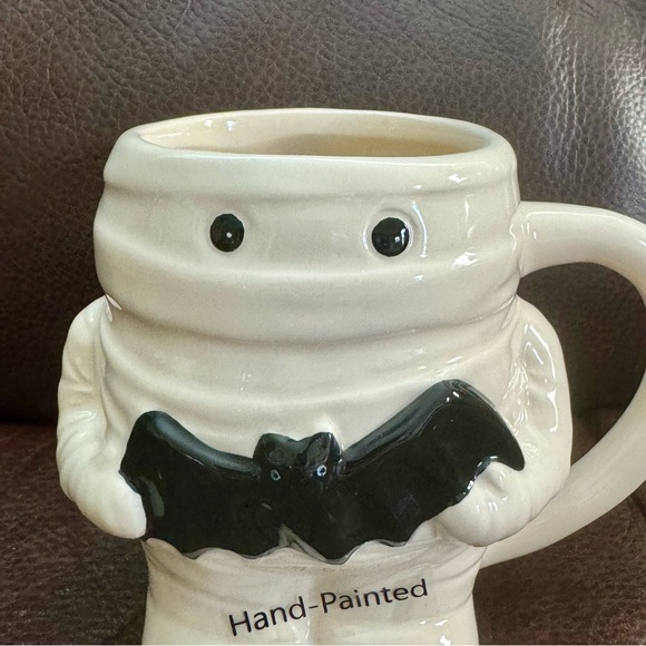 Mummy Holding Bat Hand Painted Ceramic Halloween Mug - Picture 2 of 11